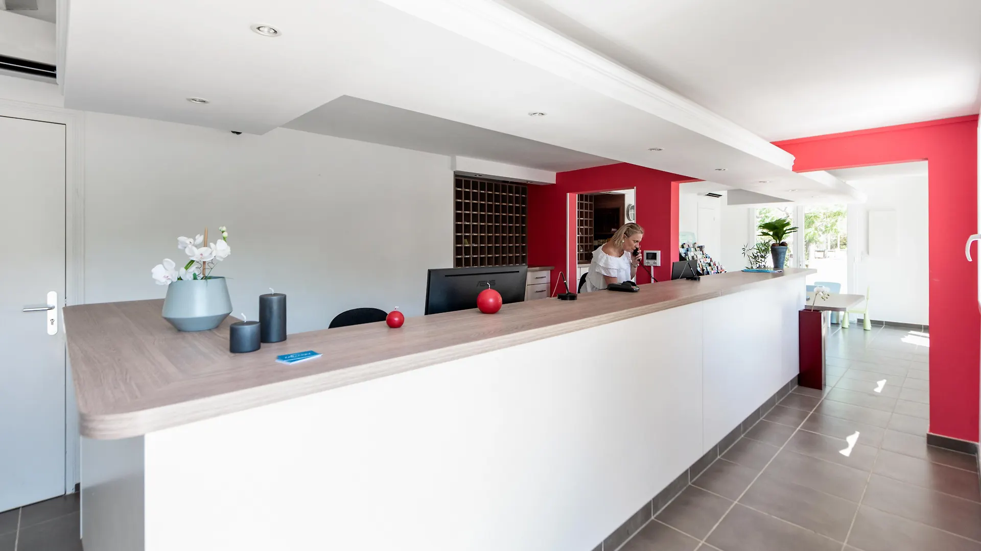 Comfort Aparthotel Mandelieu La Napoule Village 3*,