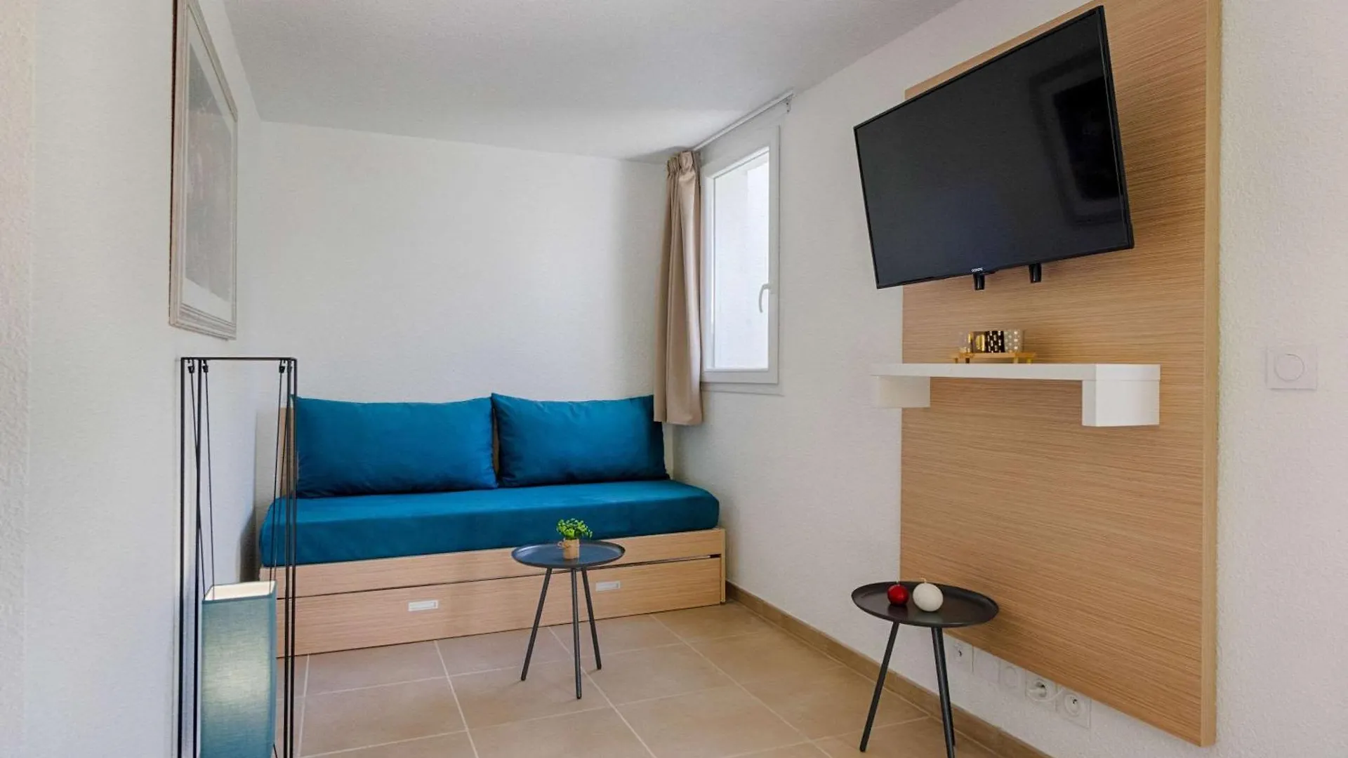 Comfort Aparthotel Mandelieu La Napoule Village Szálloda