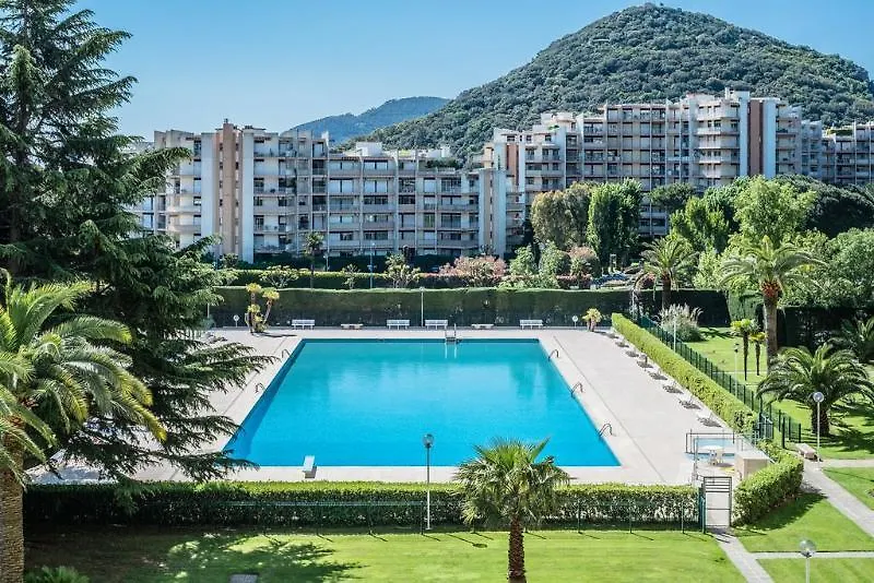 ホテル Comfort Aparthotel Mandelieu La Napoule Village