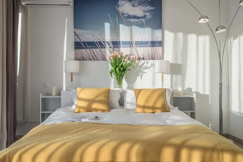 Comfort Aparthotel Mandelieu La Napoule Village ホテル