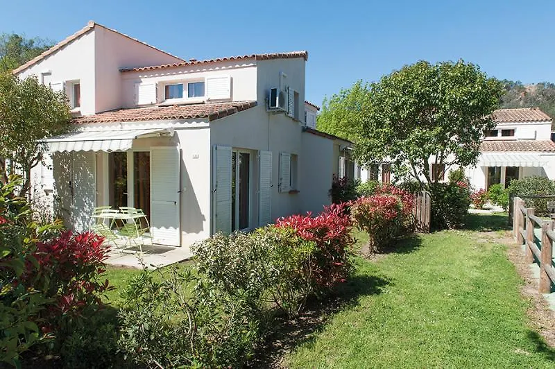 Comfort Aparthotel Mandelieu La Napoule Village ホテル
